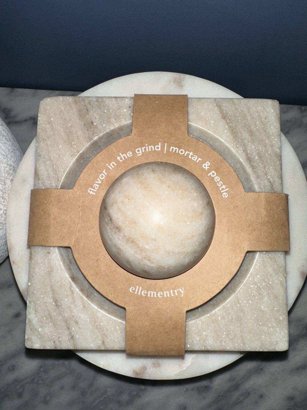 ellemetry Marble Mortar & Pestle - White/Beige